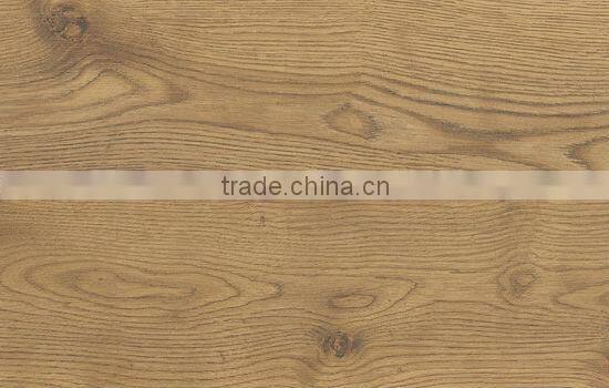Three Layer & Multilayer Red & White Oak Engineered Wood Flooring