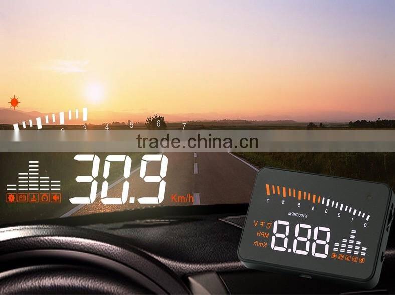 Vehicle-mounted HUD X5 car HUD windscreen fuel consumption speed car