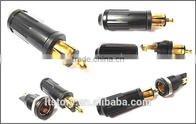 Merit 12V Power Socket Black color