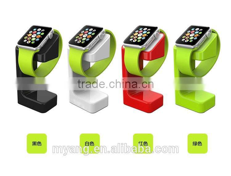 2015 Shenzhen Wholesale New wood watch display Charging stand for apple wach/hot watch holder/watch display/hanging watch holde