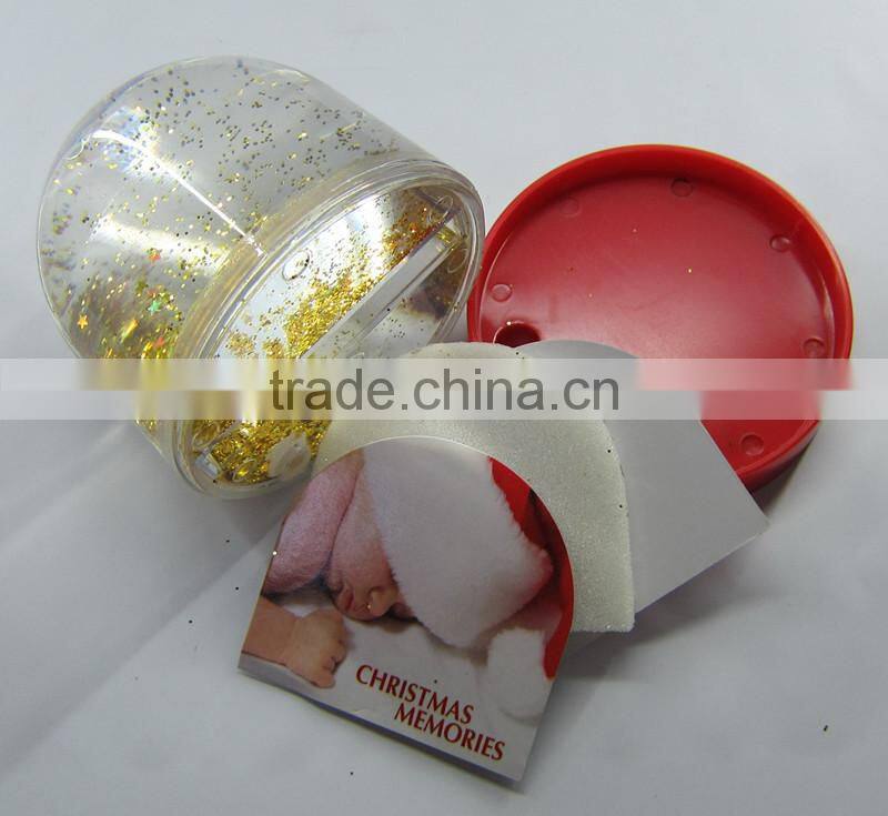 2014 newest plastic snow globe with photo insert