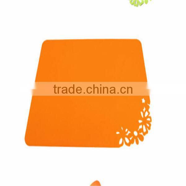 Heart shaped Eco-friendly colorful silicone pot coaster