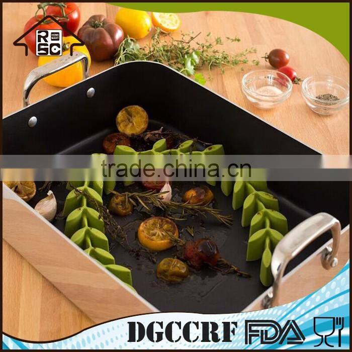 NBRSC Bendable Turkey Lifter Healthy Fat Grease Silicone Roasting Rack