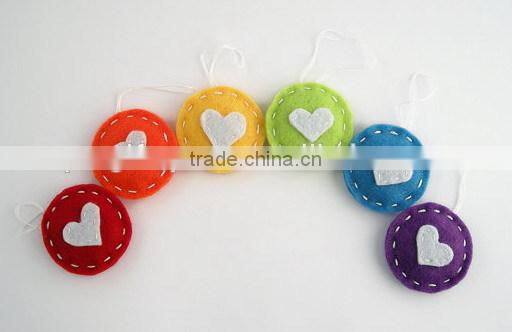 high quality eco friendly new products promotional gift cute scrapbooking decorative items fabric hanger on alibaba express