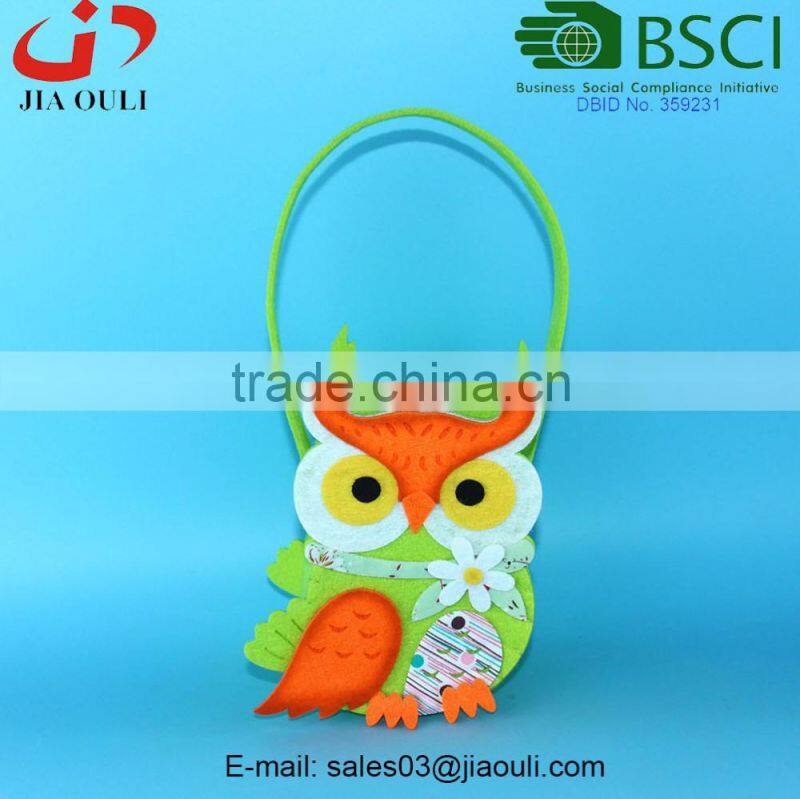 BSCI Audit factory beautiful easter decorations non-woven fabric rooster basket, decoration colorful baskets