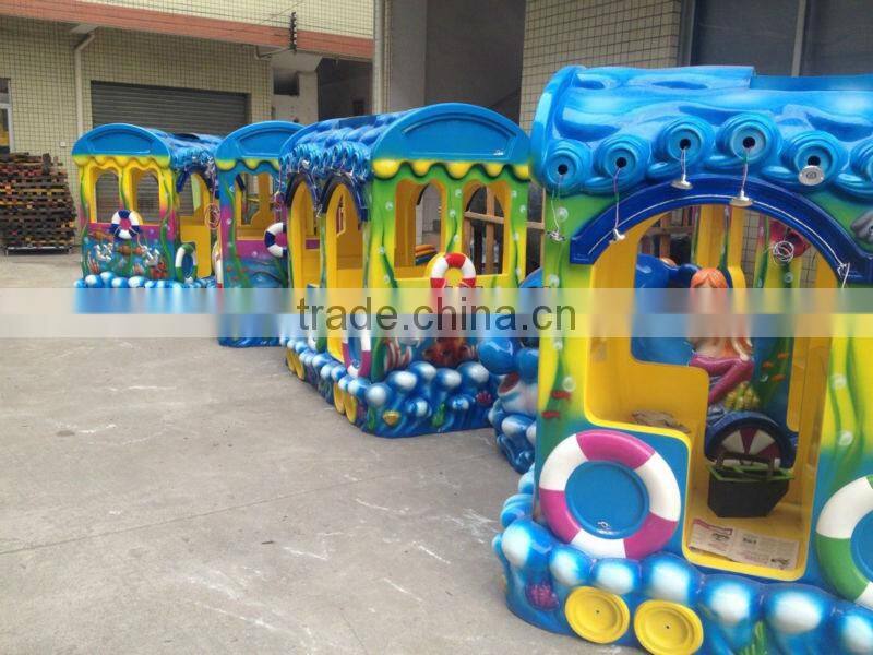 2014 Lovely Design Outdoor Electric Mini Train For Sale