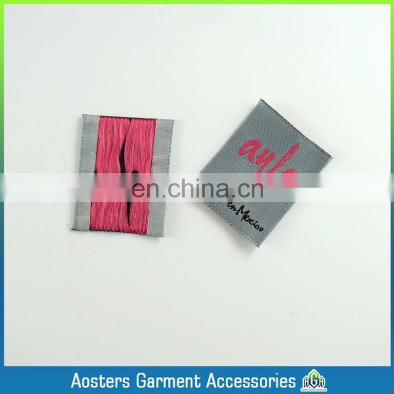 customized size center fold name tags for clothing