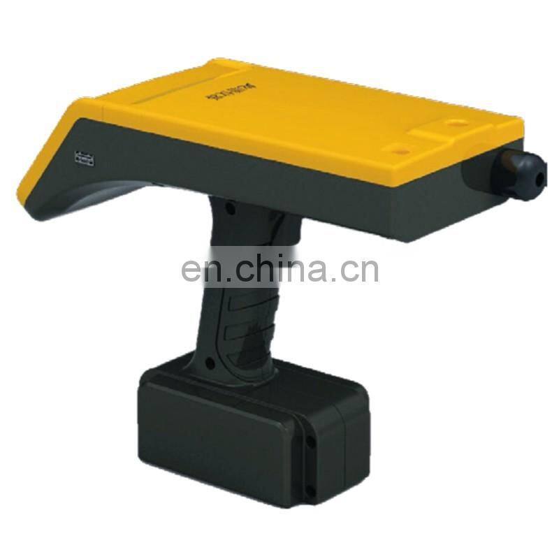 RAM-785 handheld Raman spectrograph