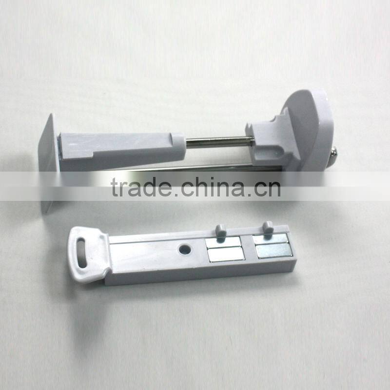 New Product ! Security Display hook with Price tag