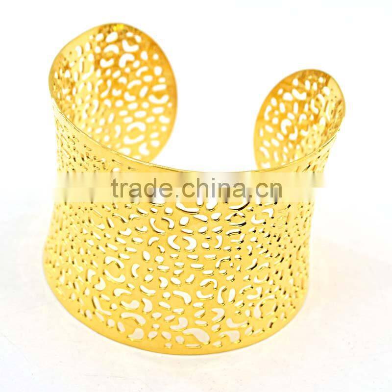 latest design girls top stainless steel bracelet woman