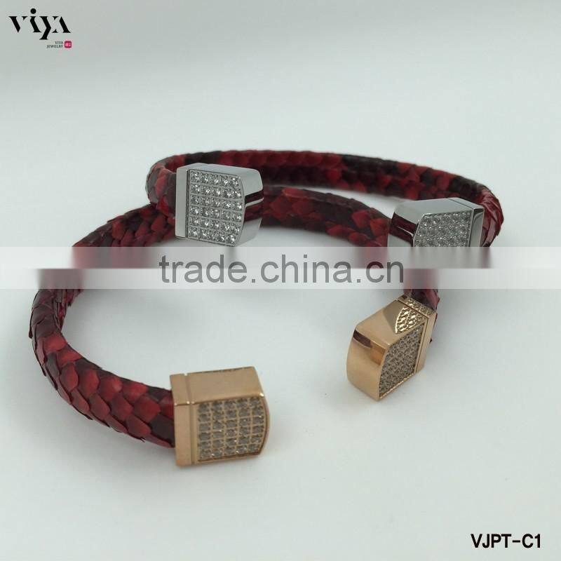 C Shape Python Leather Bracelet Stainless Steel High End Zircon Stone Crystal Red Black Leather Gold Plated Clasp Bangle
