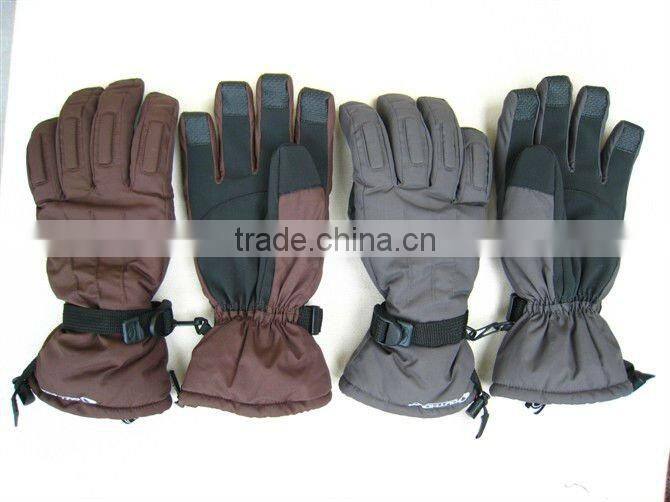 Mens leather sport winter ski glove wih inner glove