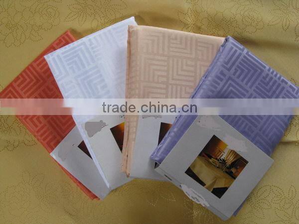 polyester table cloth printed cheap table cloth fabric made in China