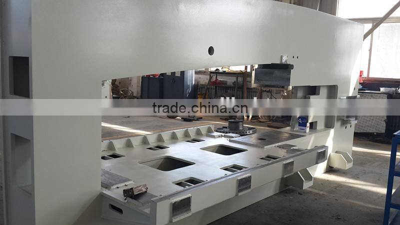 CNC Hole Punching Machine/Punch Press For Metal Plate