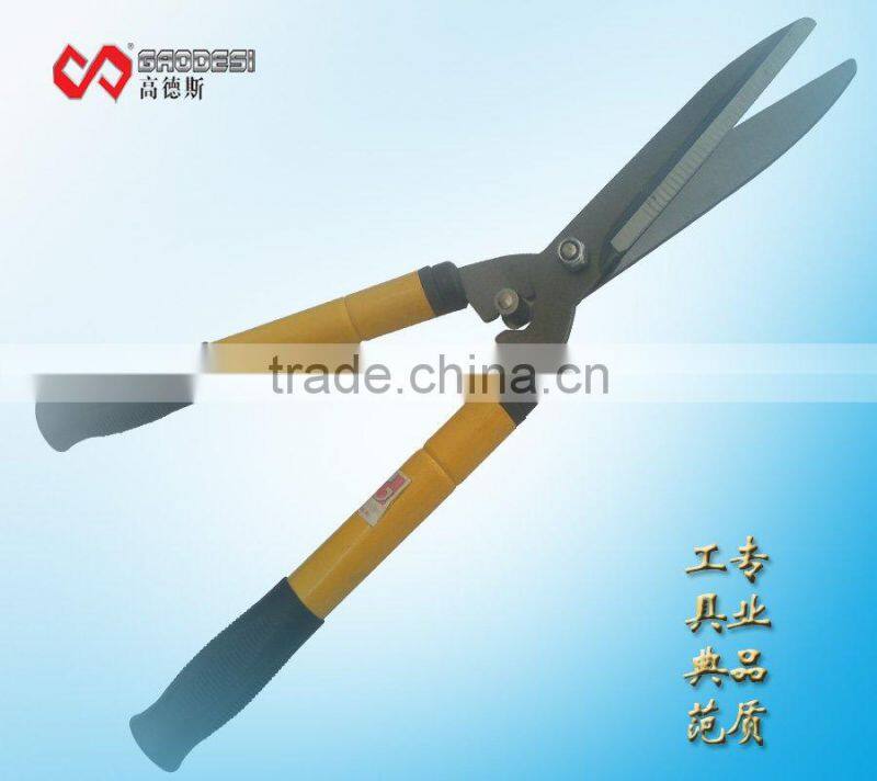 Extensible yellow handle Hedge Shear