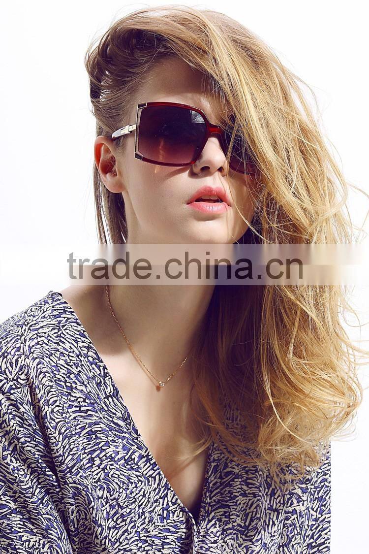 New 2016 Sunglasses Star With Ever-Changing Queen Sunglasses Outdoor High-End Glasses
