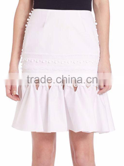 High Fashion Elegant White Knit Skirts Cut out Crochet Trim Track Midi Skirt For Ladies