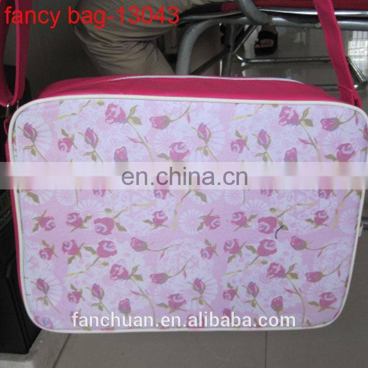 2014 New Design Girl's PU Shoulder Bag with Printed Cotton Jersery