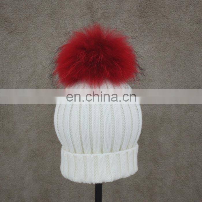 Factory Wholesale Price White Wool Girl CC Beanie Hat with Fur Ball