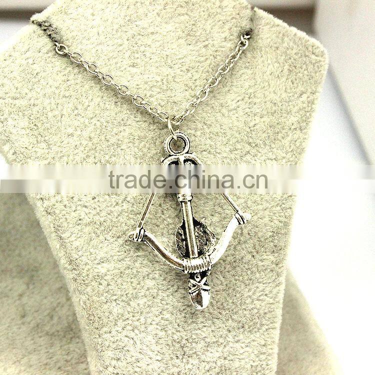 Fashion jewelry 2015 zinc alloy antique silver bow and arrow necklace