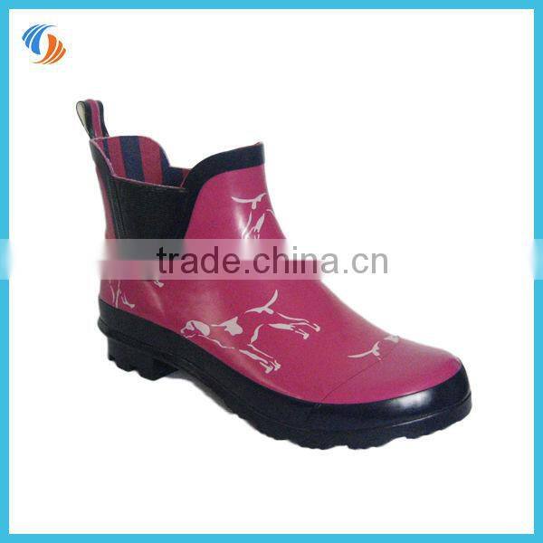 England Women Ankle Rubber Shoes Dog Printing