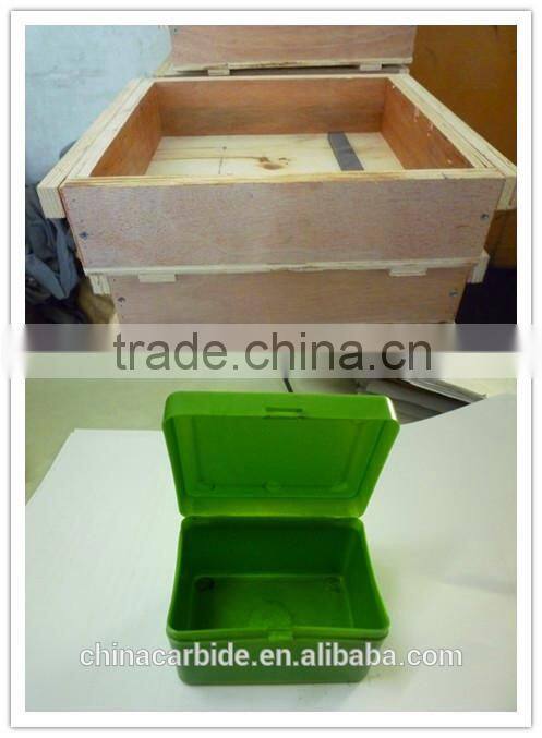 Tungsten carbide gripper jaw insert