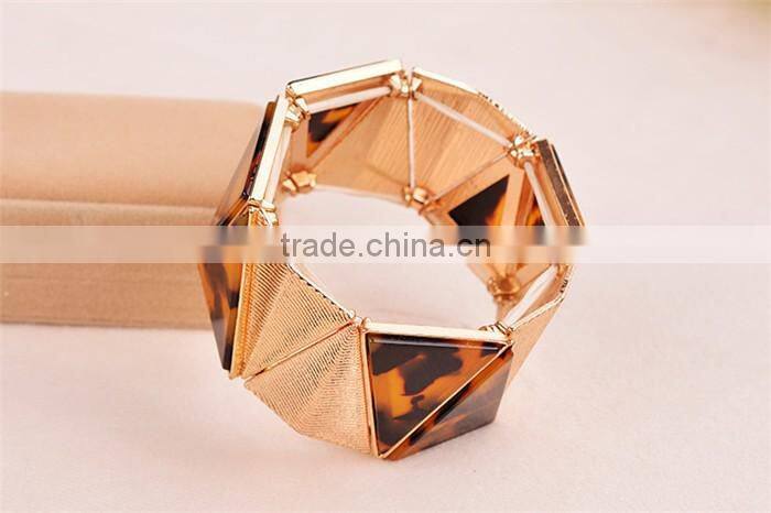 Fashion jewelry 2016 geometric zinc alloy rose gold plated leopard bangle bracelet