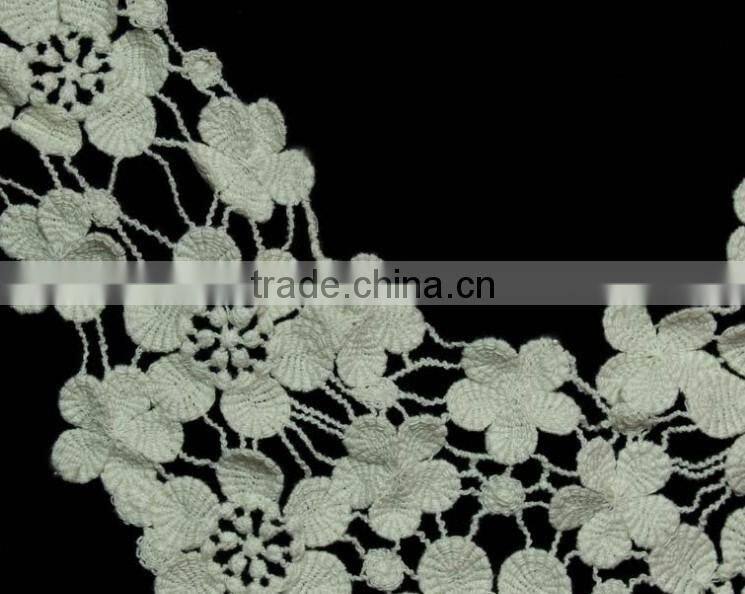 2014 New Design Cotton Water-soluable Lace Fabric Embroidery Guipure Flower Lace Collar