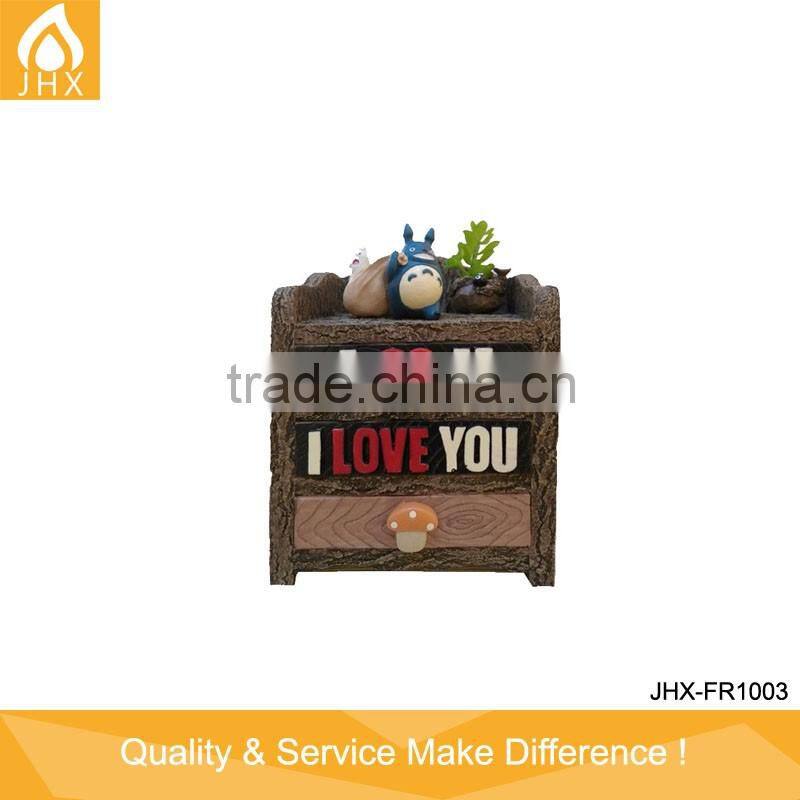 Cheap Custom Resin Figure