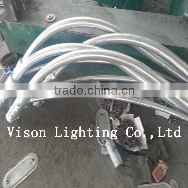 double brackets lighting pole with sodium lamps