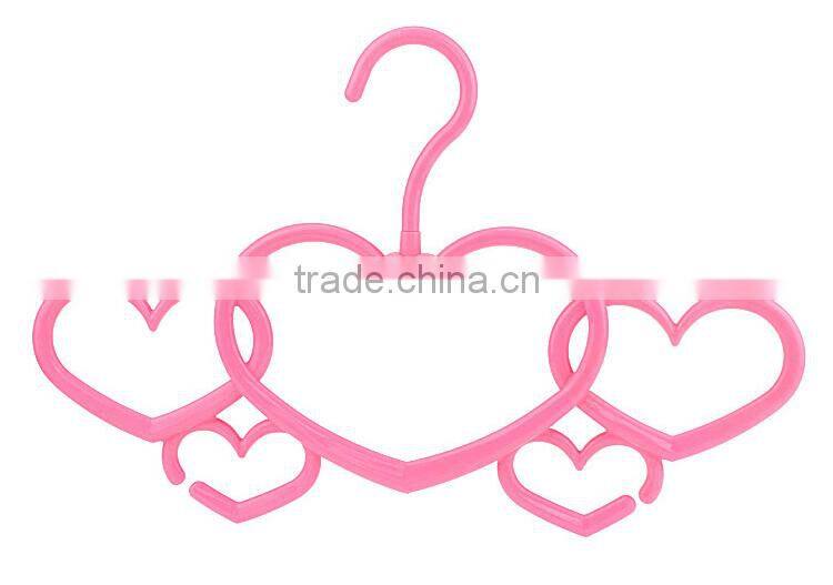 Colorful Heart Shaped Scarf Organizer, Plastic Scarf Holder