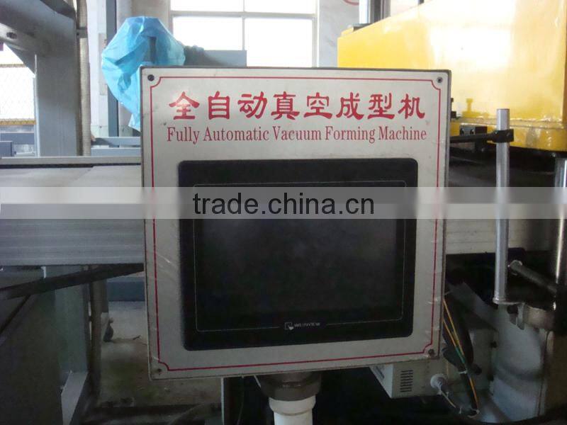 Fast food box fully automatic vacuum forming machine 04