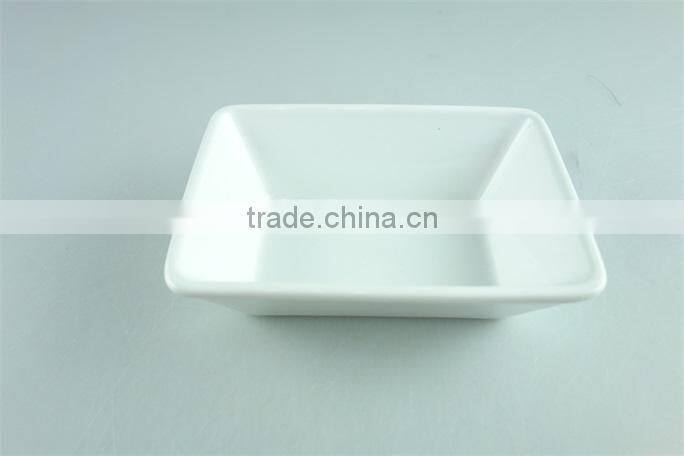 White ceramic casserole dish with lid, small white baking dish rectangular shaped serving dishes
