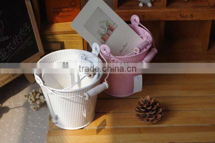 GARDEN BUCKET, GALVANIZED METAL FLOWER BUCKET, DECORATIVE GARDEN BUCKET