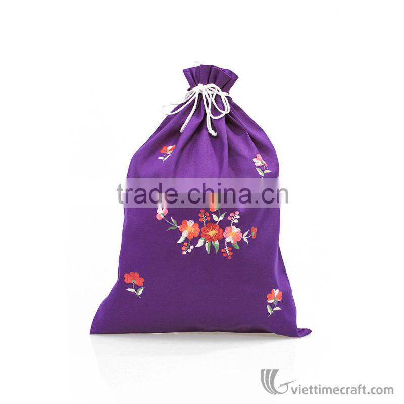 Handmade embroidery silk underwear storage bag, lingerie drawstring bag