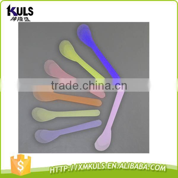 Custom colorful plastic spoon for children