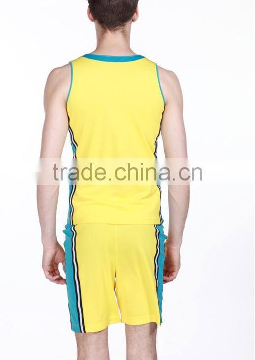 Factory Wholesale Fitness Training Best Yoga Outfits Sports Tracksuits For Men