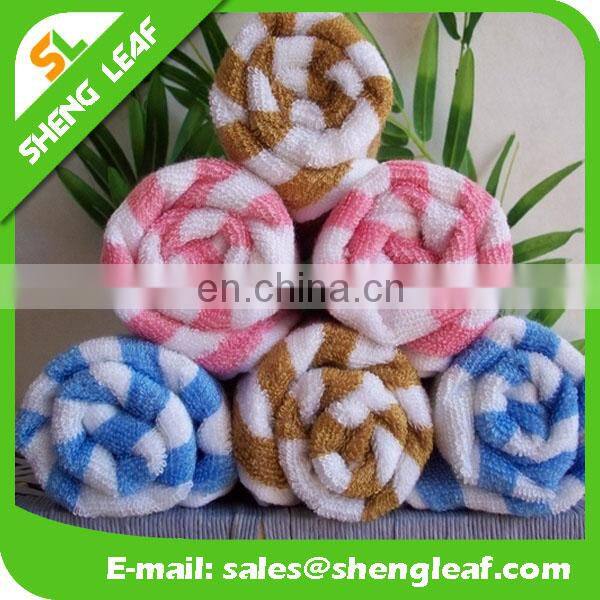 Emboss logo towel promotion hotel bath towel