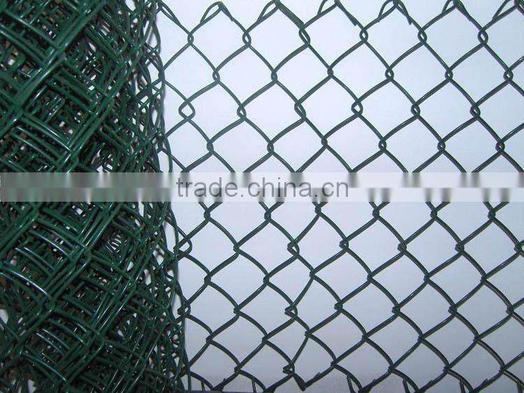 green color pvc coated chain link fence