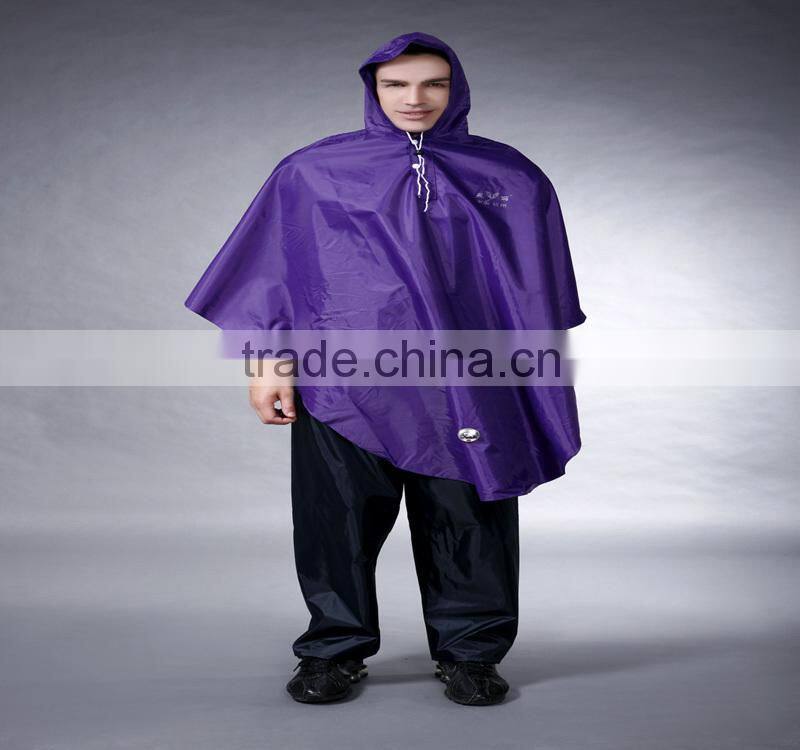 2013 Hot Sell mens Long raincoat with Hood