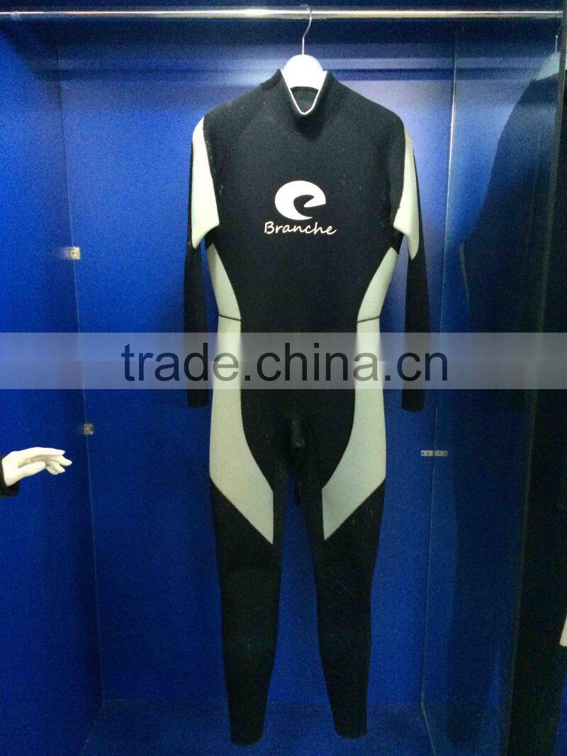Women diving surfing wetsuit customization for lady