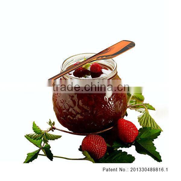 Squirrel-and-pinecone transparent jam spatula