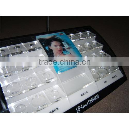 Fashion factory direct price floor acrylic makeup display stand