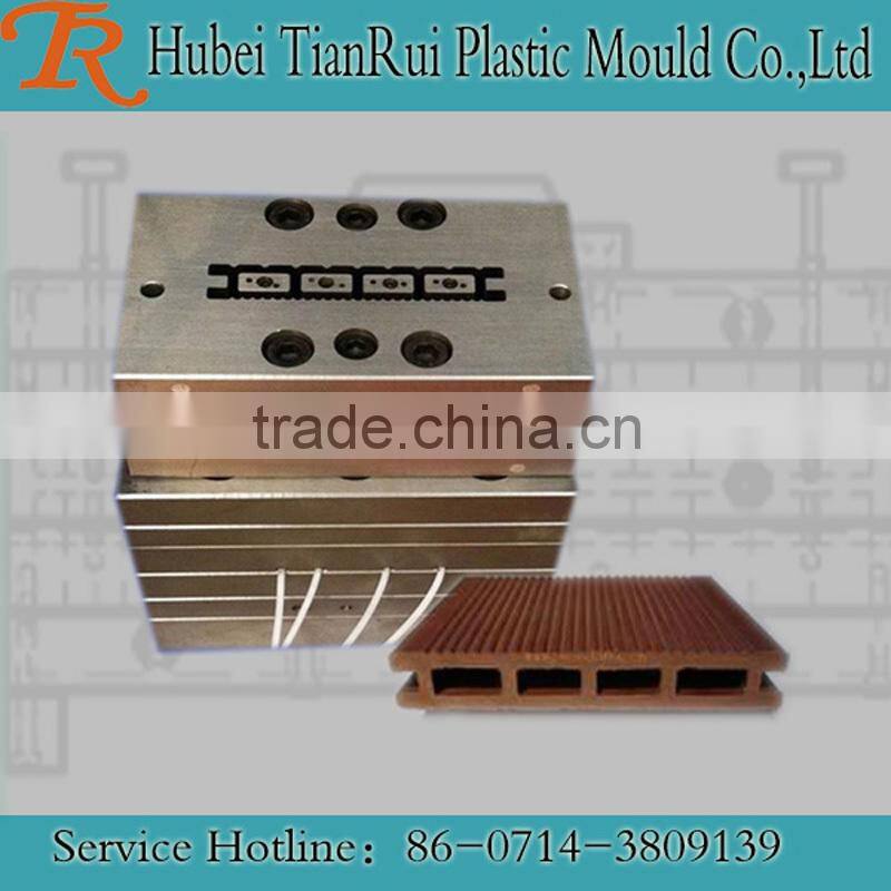 Top Quality WPC/PVC Decorative Panel Extrusion Mould