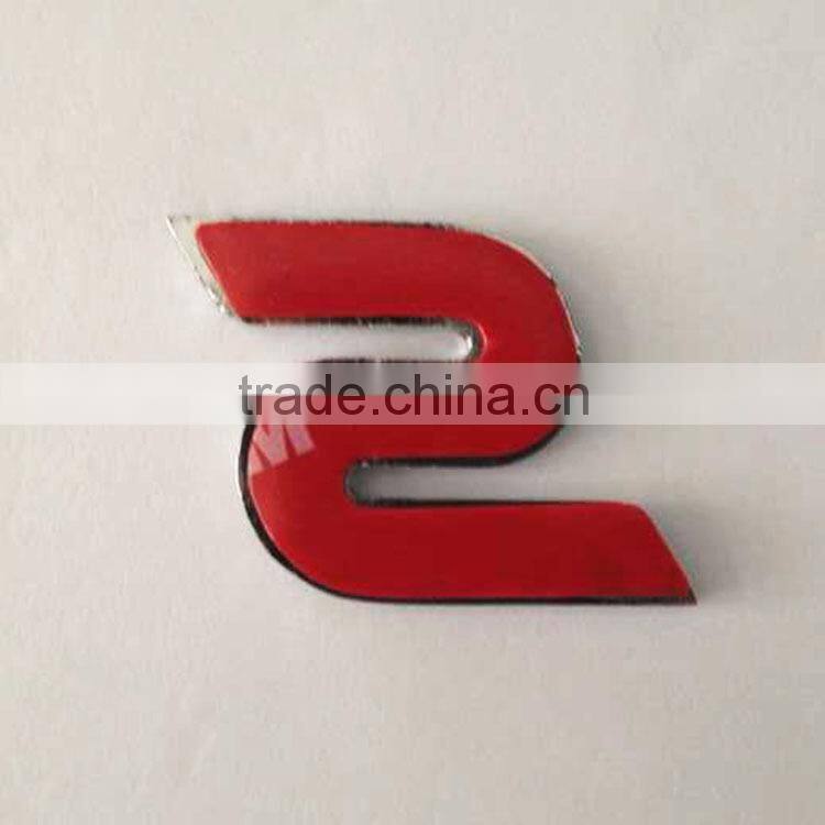 Custom free sample 3D outdoor decorative zinc alloy chrome logo metal car badge emblem with enamel