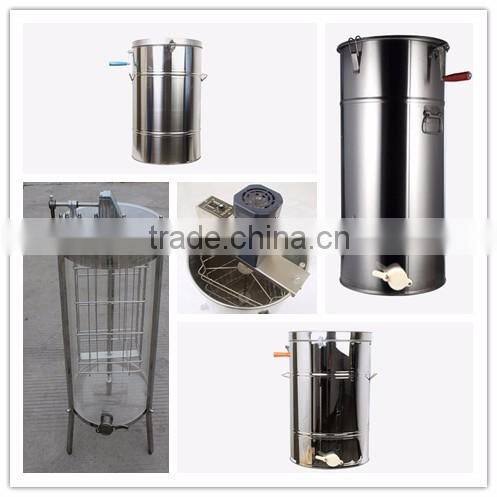 Automatic turn over honeycomb honey extracting machine
