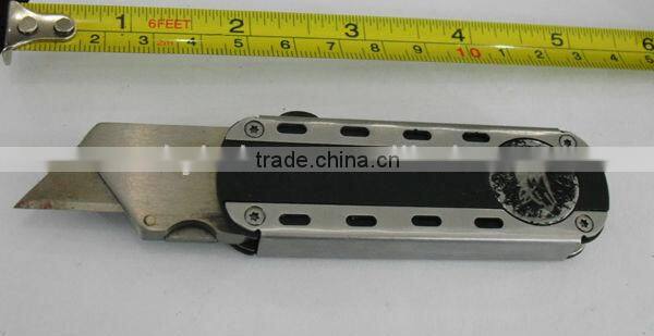 Promotion mini flash torch LED light long range