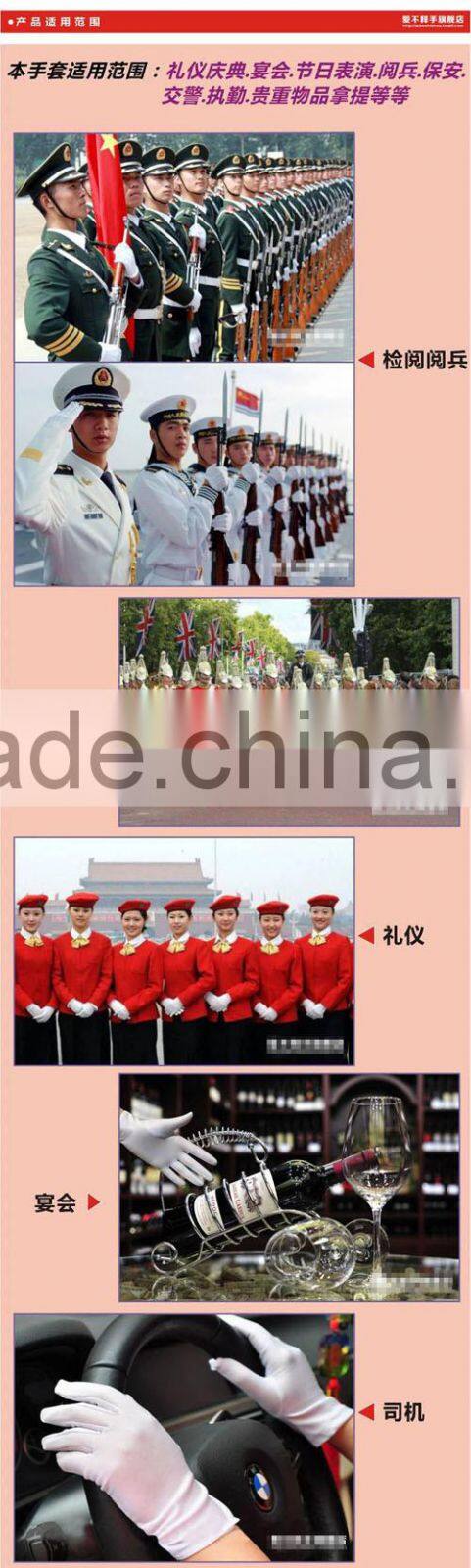 white cotton hand gloves