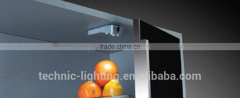 led cabinet light with door switch