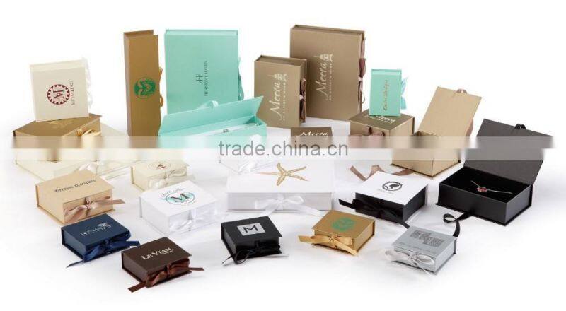 New Custom luxury wholesale rigid gift box/rigid cardboard printed packaging /rigid gift box